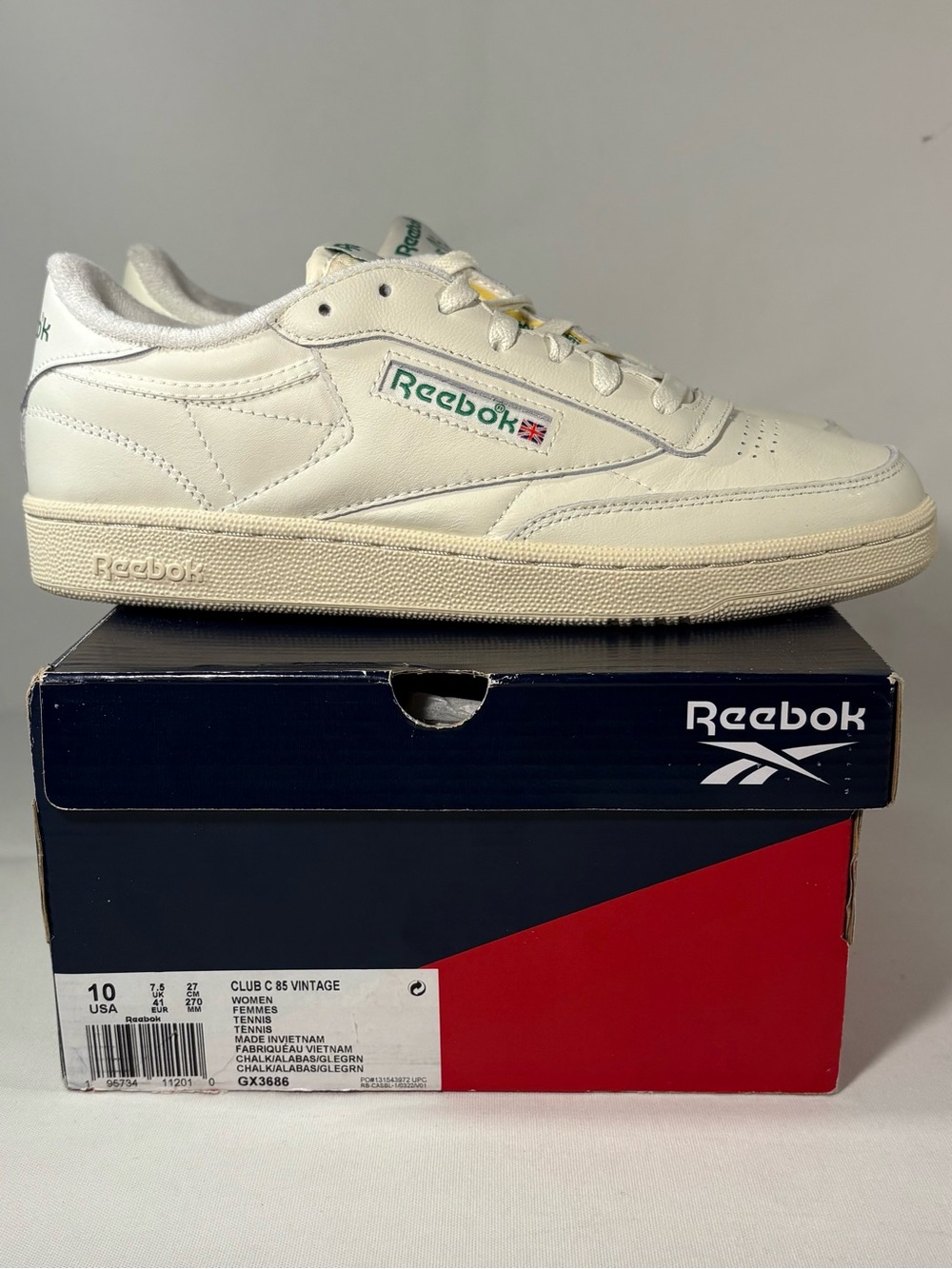 🌼 REEBOK CLUB C 85 VINTAGE CHALK GREEN WOMEN'S SHOES SIZE 10 SNEAKERS - NEW 🌼